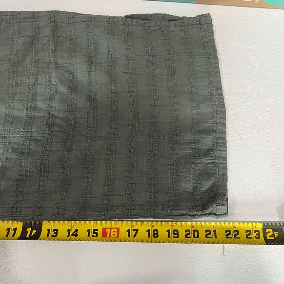 Aerie Green Cropped Pants - Picture 8 of 8